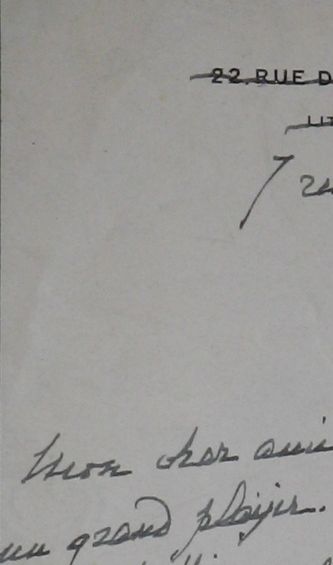 Lettre de Lucien Daudet adressée à Léon Gard faisant allusion aux séances de pose pour son portrait exécuté à Paris dans le studio de Léon Gard au 57 quai des Grands-Augustins. Cette lettre témoigne aussi de l'amitié qu'il avait nouée avec le peintre, ainsi que de la maladie qui l'emportera quatre ans plus tard.